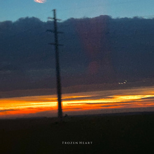 白丝美女被操出白色不明液体
