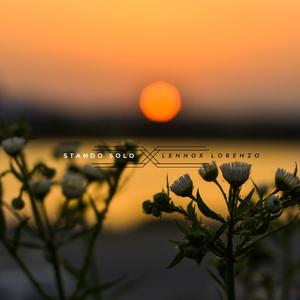 白丝美女被操出白色不明液体
